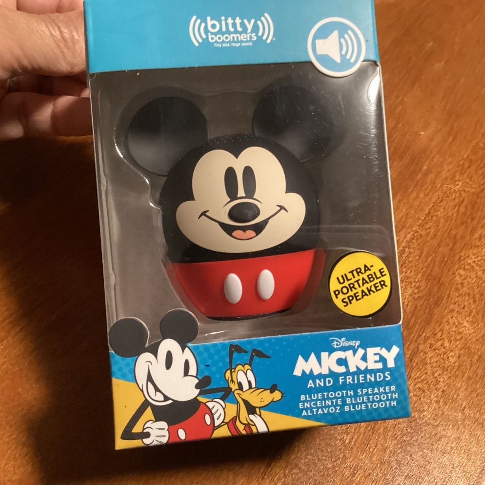 Disney Mickey and Friends Bluetooth Speaker Bitty Boomers New in Box